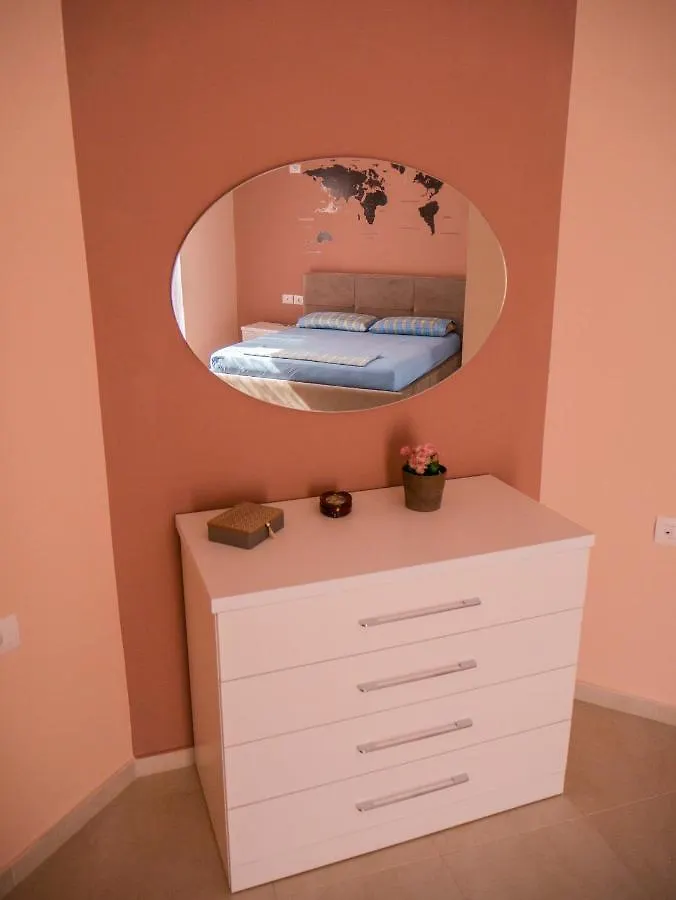 Apartamento Modern Apartament Between Sea And Mountain Tragjas